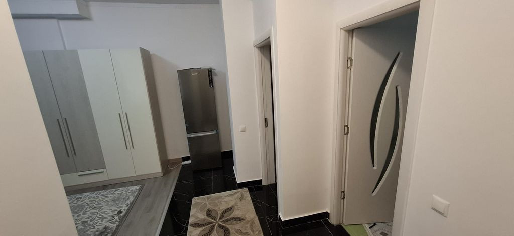 Garsoniera Grand Arena / Luica