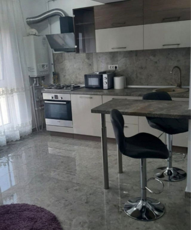Garsoniera de inchiriat - zona Tomis Nord