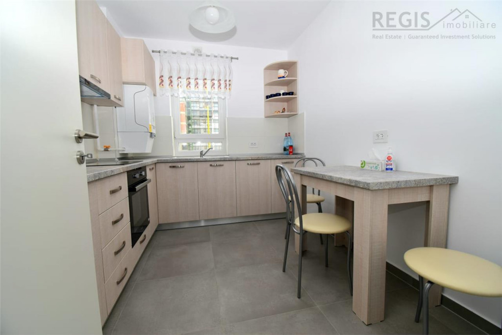 Apartament 2 camere cu loc de parcare si boxa CORESI