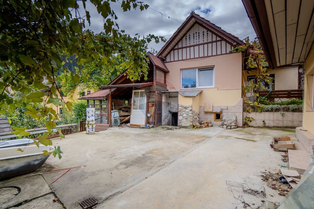 Casa individuala str. Pajistei de renovat | Comision 0%