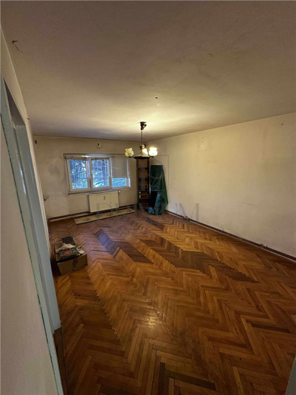 BUCOVINA - 3 CAM - DECOMANDAT - 2 BAI - CENTRALA - BALCON -