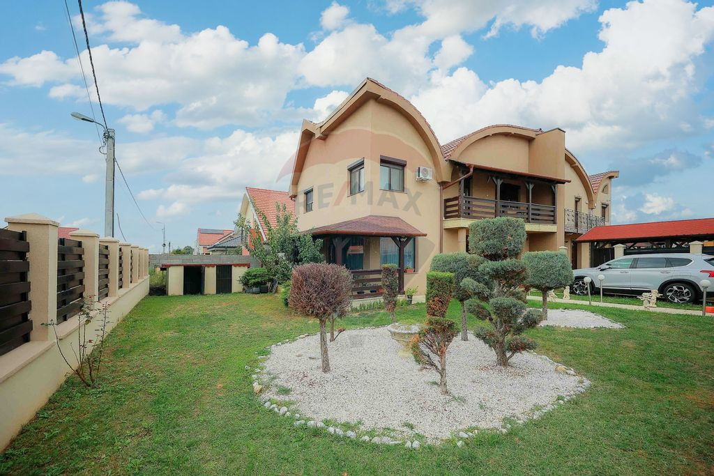 Duplex de vânzare în Oncea – zonă premium, 4 camere,...