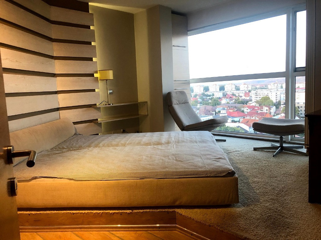 Inc ap 3 cam ultracentral, 500 euro