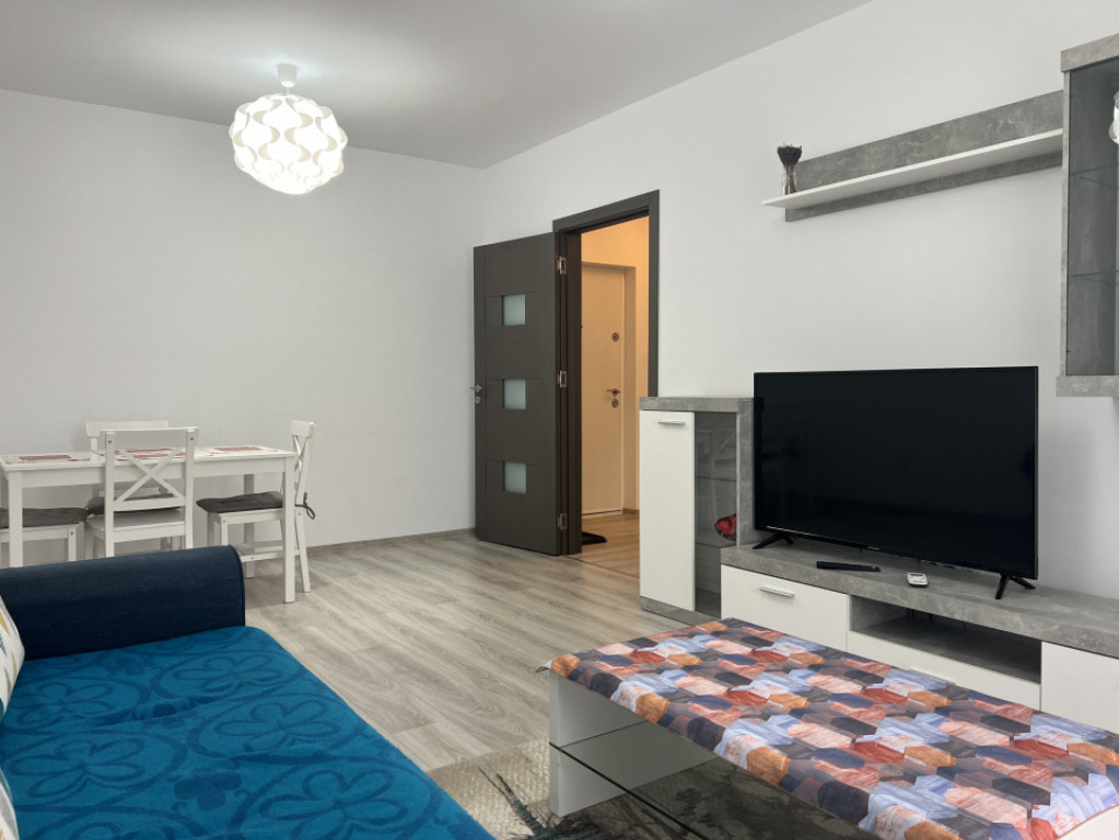 Ap nou 2 camere et 3 in spatele El Gringo