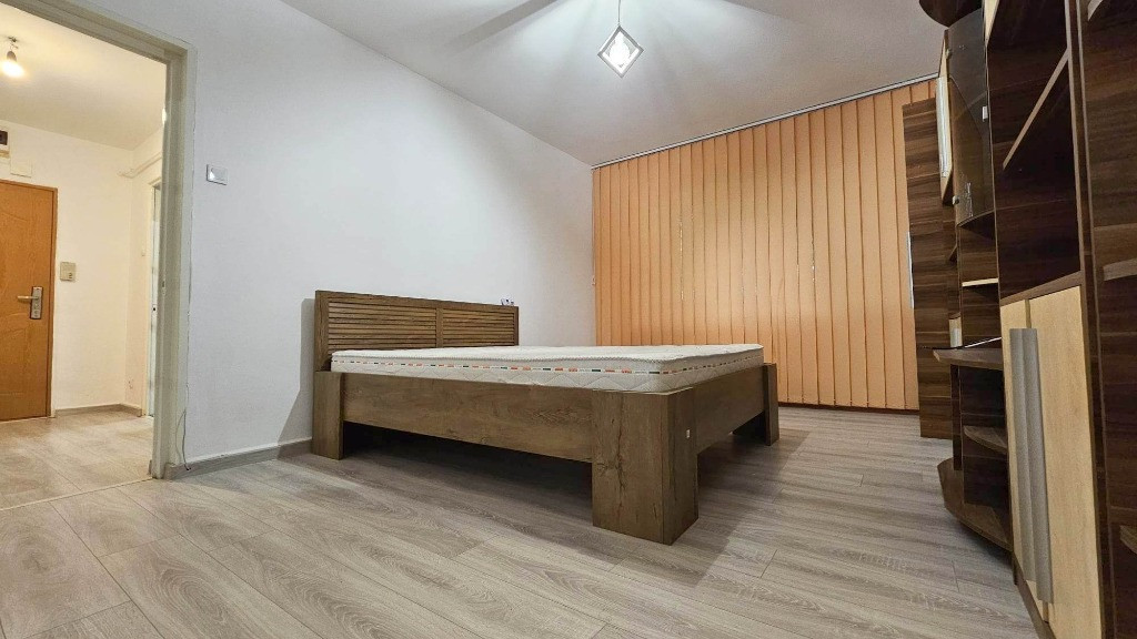 Apartament 1 camera D,Podul de Fier