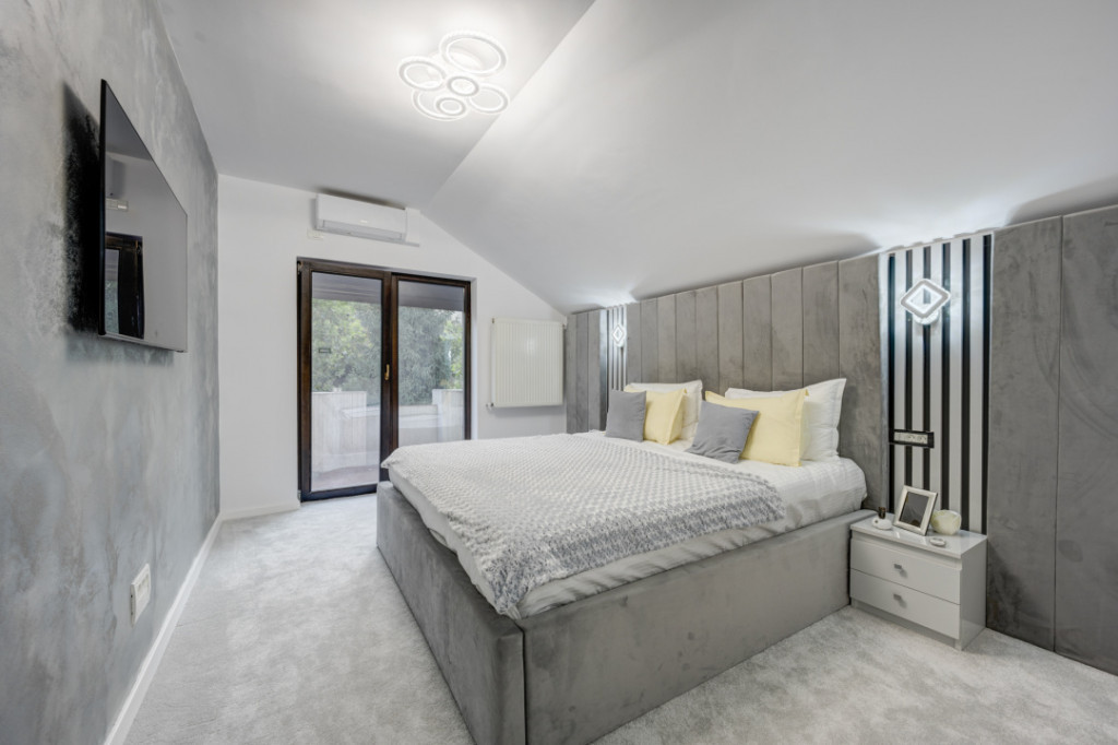 Vila cu piscina - Drumul Taberei - Prelungirea Ghencea - str