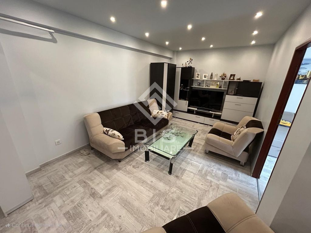 Apartament de închiriat 3 camere - Calea Moldovei