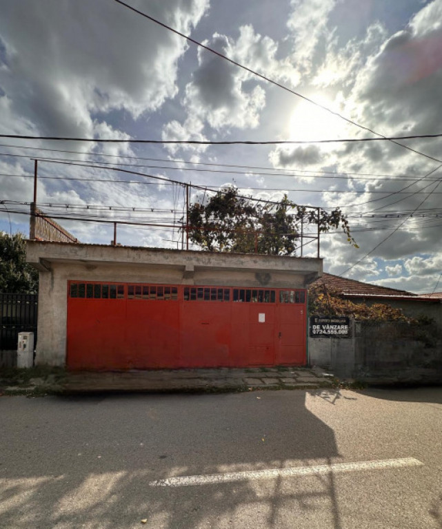 Casa, 4 camere, în zona Km 5, Constanta,