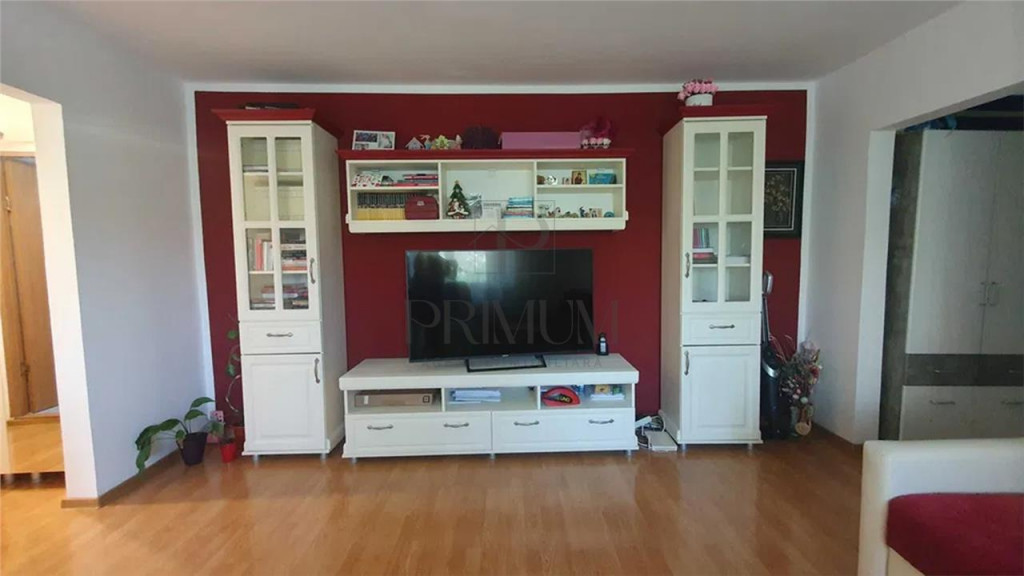 SPITALUL JUDETEAN - 3 CAM - 2 BAI - MOBILAT - ETJ.INTERMEDIA