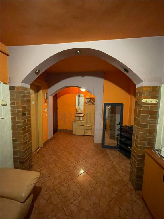 GHE. LAZAR - 3 CAM - 2 BAI - CENTRALA - ETJ.INTERMEDIAR - LI