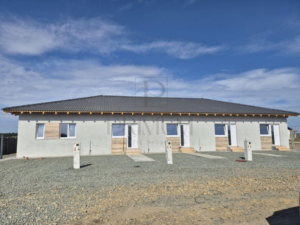 Apartament/duplex cu curte tip SAD - doua camere - doua locu