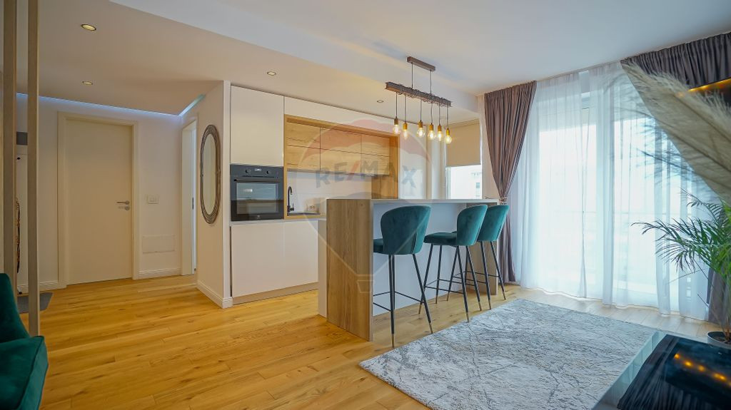 Apartament tip studio de închiriat, Coresi!