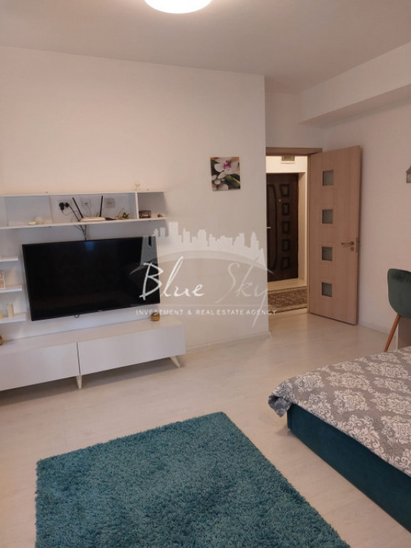 Campus -Studio decomandat cu bucătărie separată, loc de