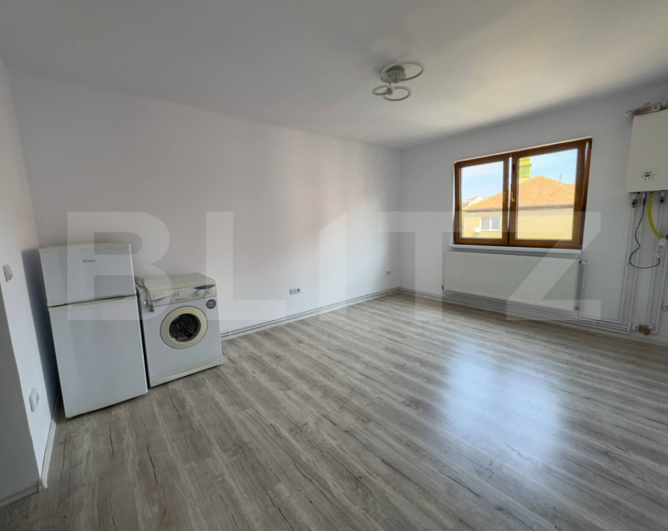 Garsonieră renovată complet - Terezian