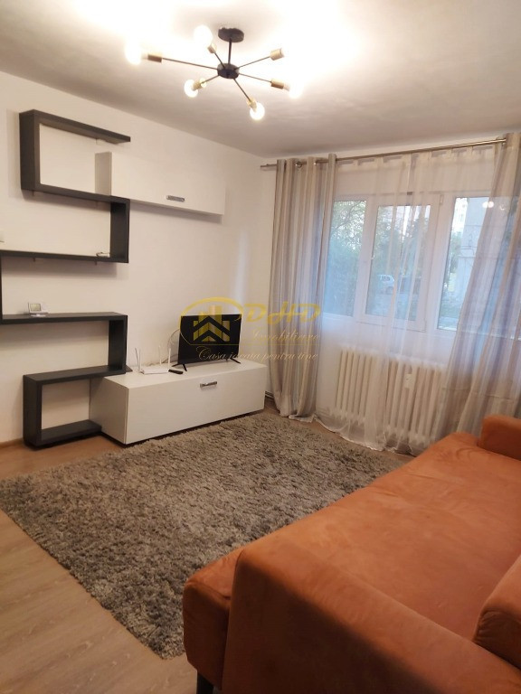 Apartament 2 camere in Cantemir