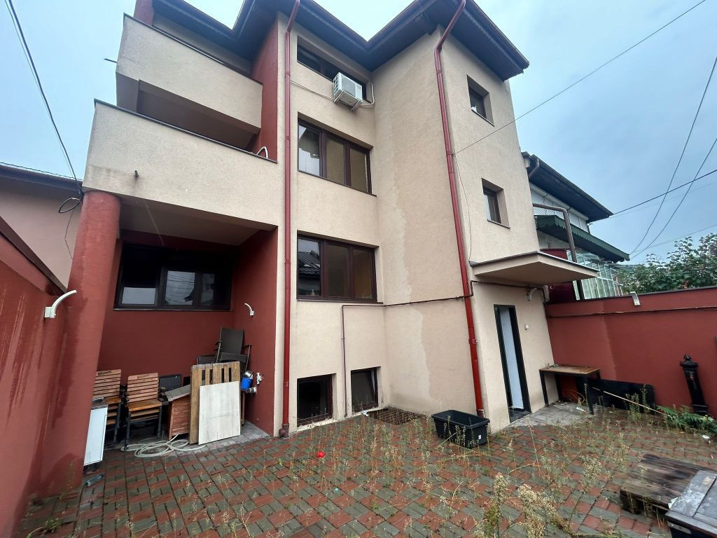 Casa de inchiriat Strada Popa Nae