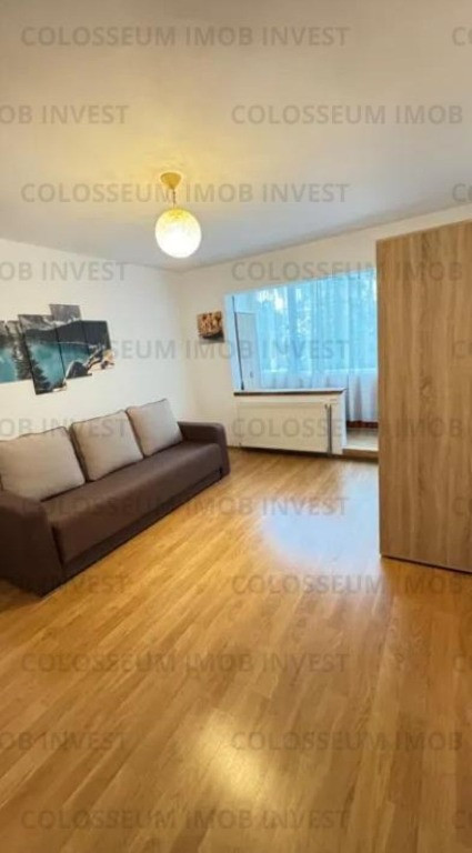 Garsonieră decomandată | Etajul 1 | Mobilată și utilată | Zona Astra