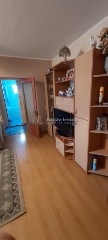 Apartament 3 camere - semidecomandat - Parc Motodrom