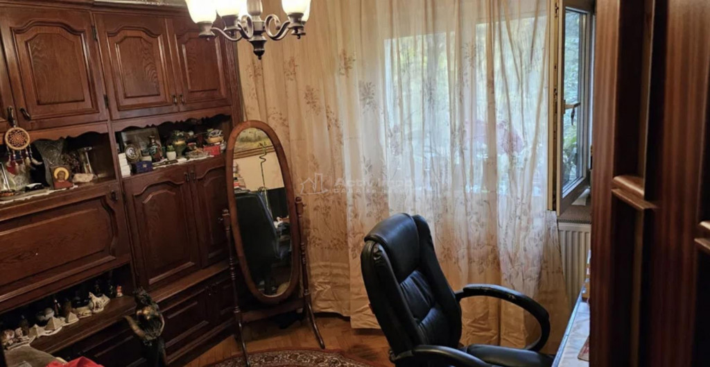 4 camere - decomandat - centrala proprie - Zona Turda