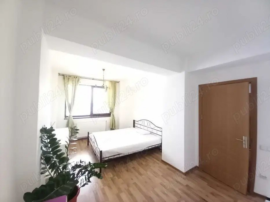 Apartament 4 Camere cu Vedere la Pădure