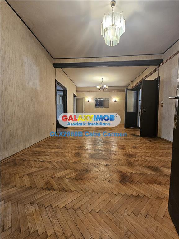 De ap. 4 camere - Strada Bocsa - Batistei - Cartierul Armen