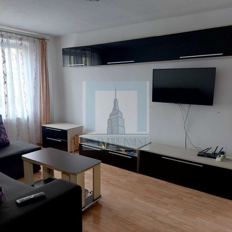 Apartament 2 camere, parter inalt-, zona Astra