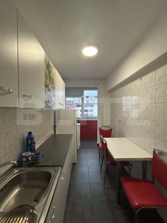 Apartament cu 2 camere de vanzare, 46 mp - bloc Perla, Șose