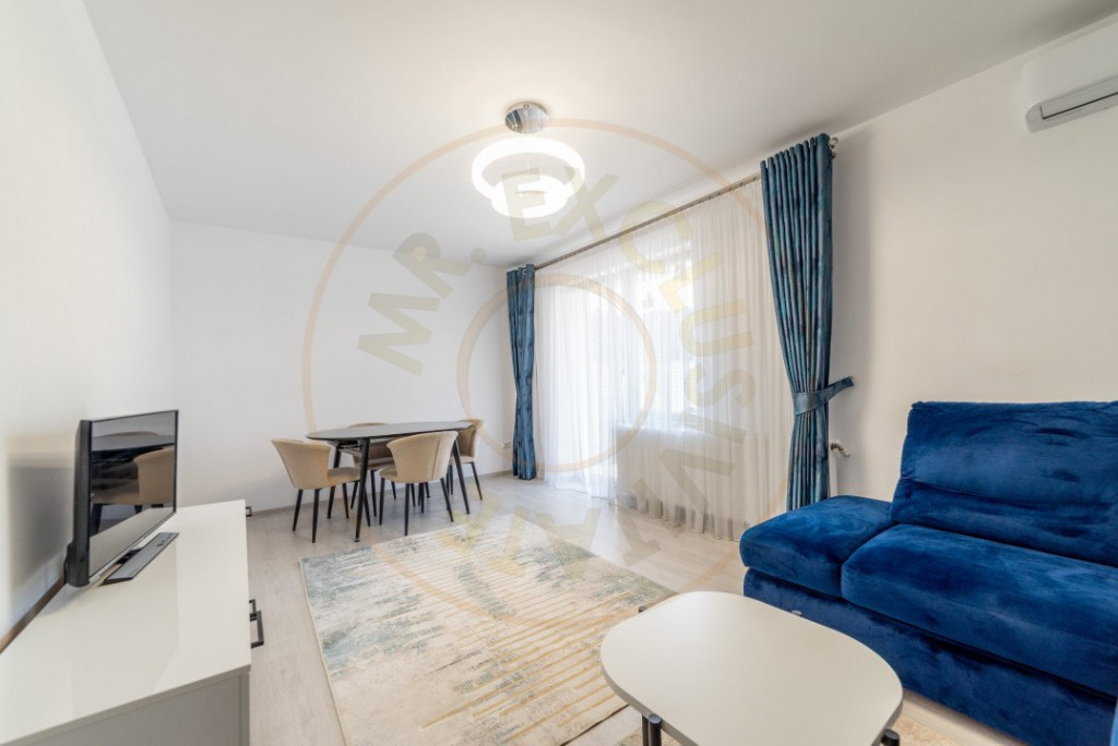 Inchiriere - Apartament 3 camere bloc nou + loc de parcare.