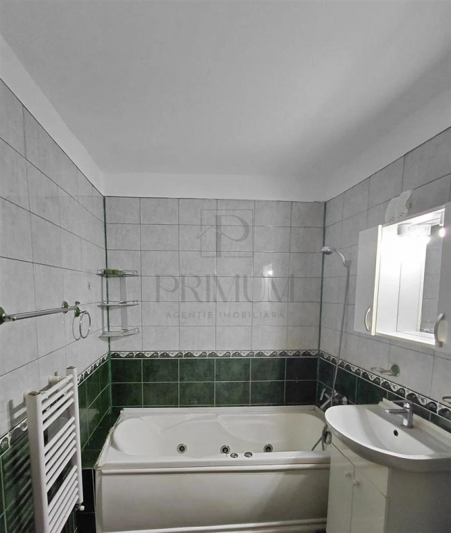 Soarelui- 2 camere, decomandat, centrala termica, vedere pe