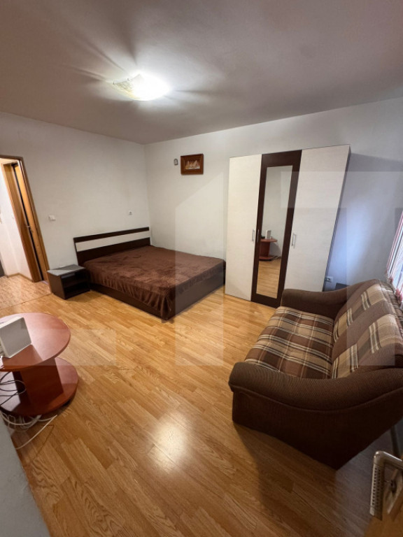 Garsonieră mobilată în zonă liniștită – Capăt 1, Bo