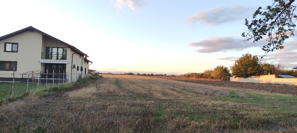 Teren intravilan Piscu 5000mp