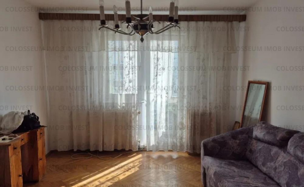 COLOSSEUM: Apartament 3 Camere Centrul Civic