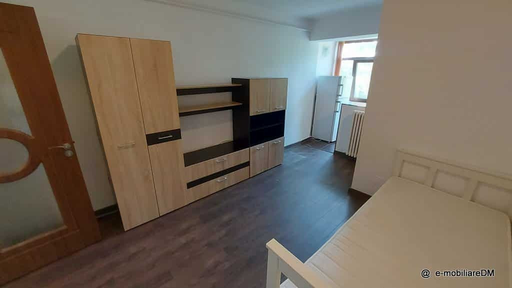 Inchiriere garsoniera, in T Vladimirescu,