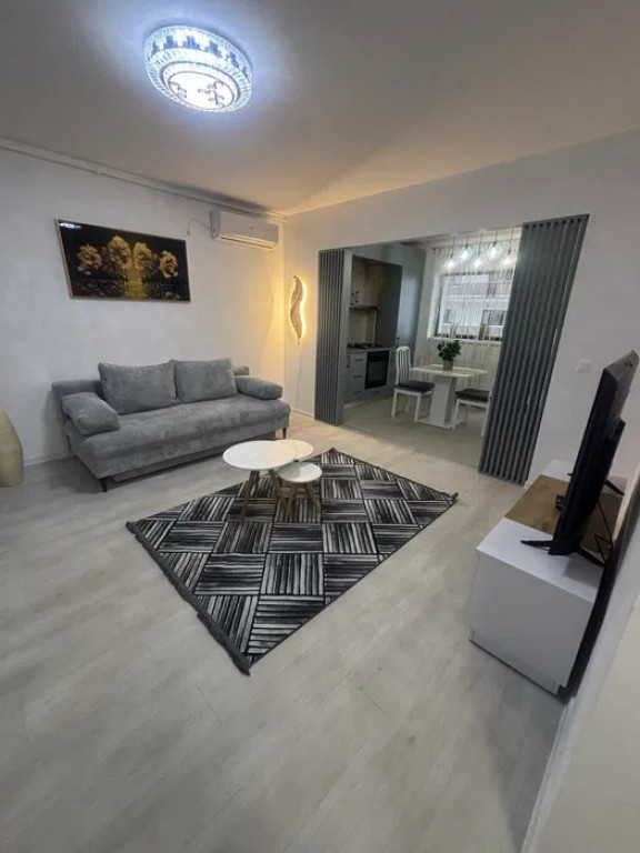 Apartament 2camere/ Hils Republica/Centrala proprie/ Metrou