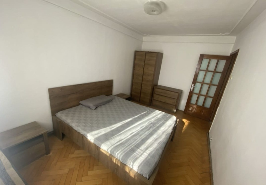 Apartament 3 camere D, in Tatarasi