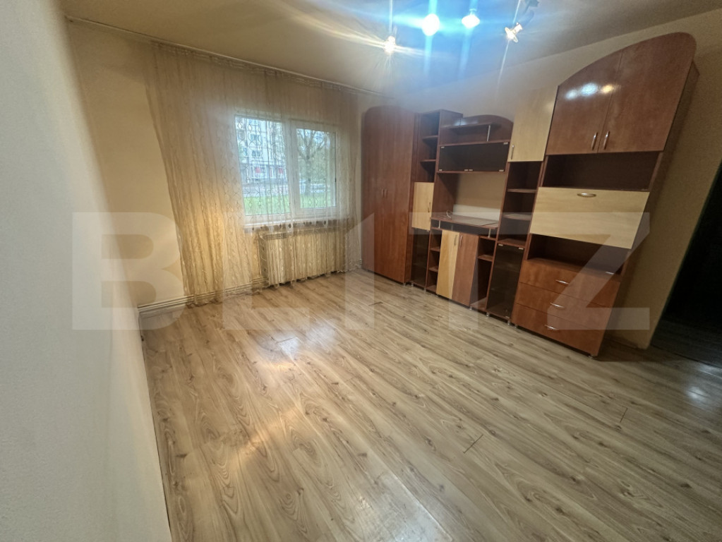 Apartament cu 2 camere, decomandat, 39 mp, Deva