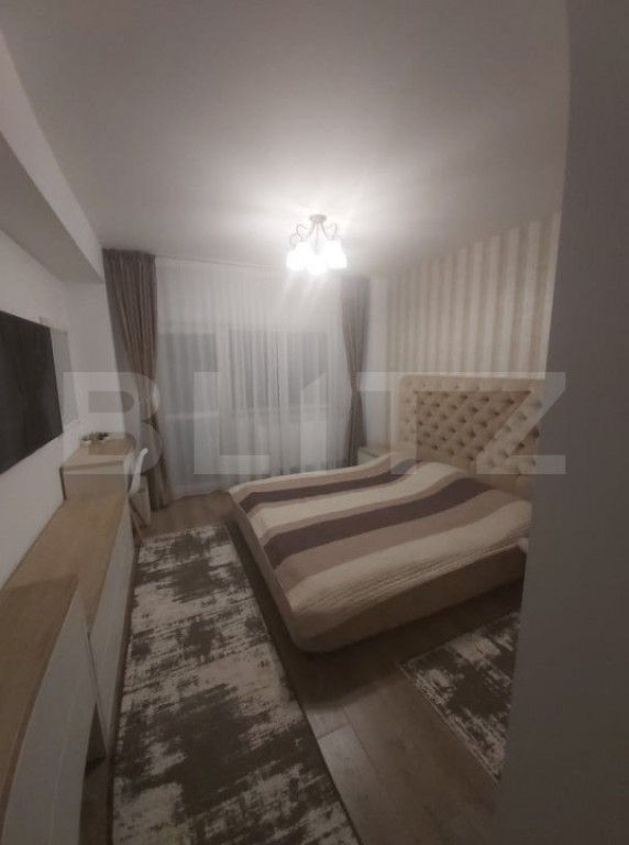 Apartament cu 3 camere, etaj intermediar, 78 mp utili, Burdu