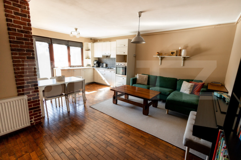 Apartament 2 camere, intermediar, parcare , zona Florilor