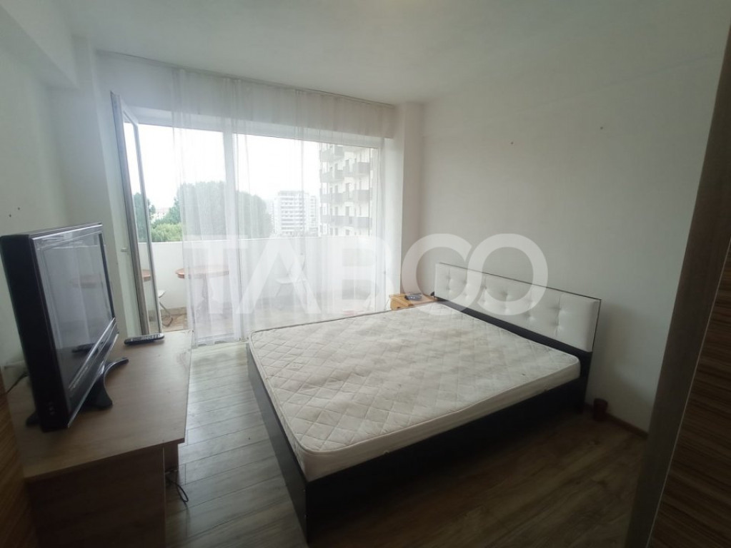 Garsoniera decomandata utilata de inchiriat balcon Mihai Vit