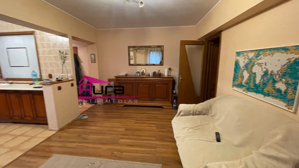 Apartament 4 camere zona Ultracentrala