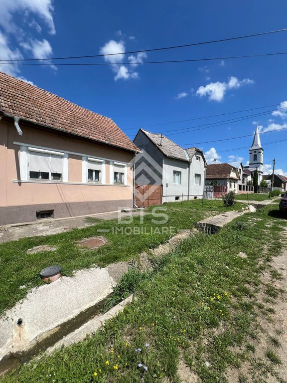 Casă de vânzare în Simionești – liniște, spațiu ?...