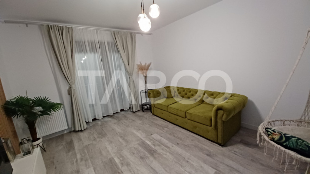 Apartament modern mobilat si utilat etaj intermediar bloc cu