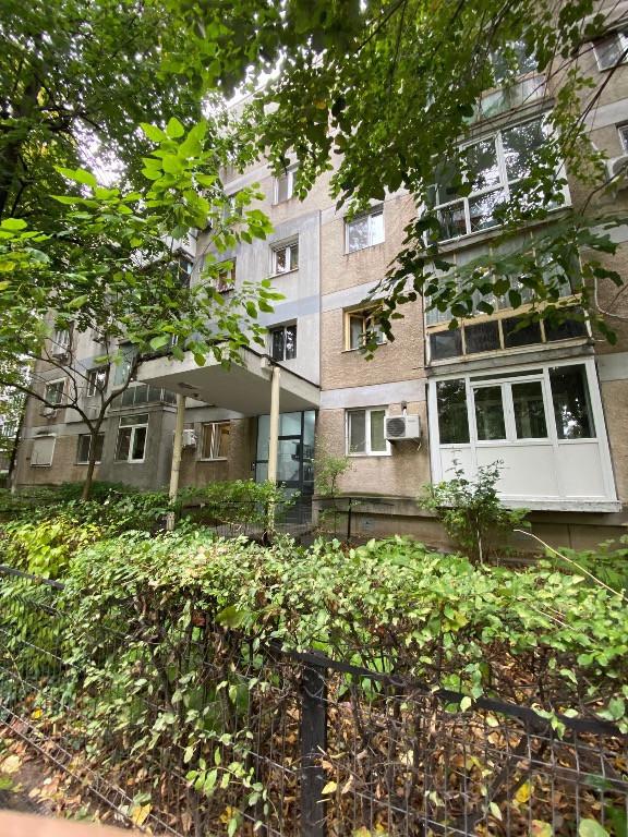 || 10 min Metrou Apărătorii Patriei || Apartament 2 camere-etaj 1