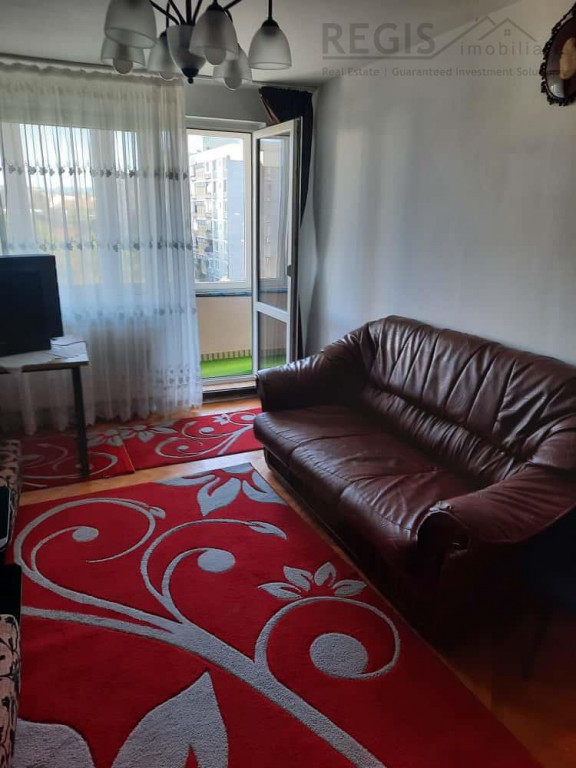 Apartament cu 3 camere, Centru Civic