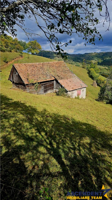 10.335 mp imobil, splendoare si regasire in mijlocul natur