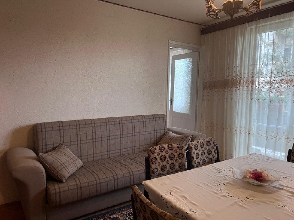 Apartament 4 camere in Deva, zona Ultracentral-Casa de Cultura,et 2