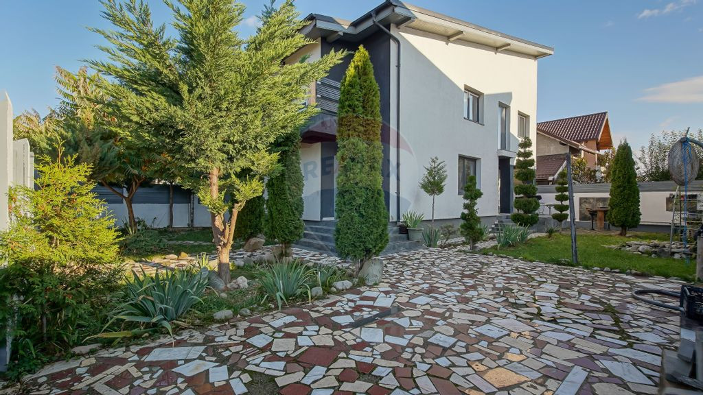 Comision 0% Casă / Vilă de închiriat 4 camere, PET FRI...