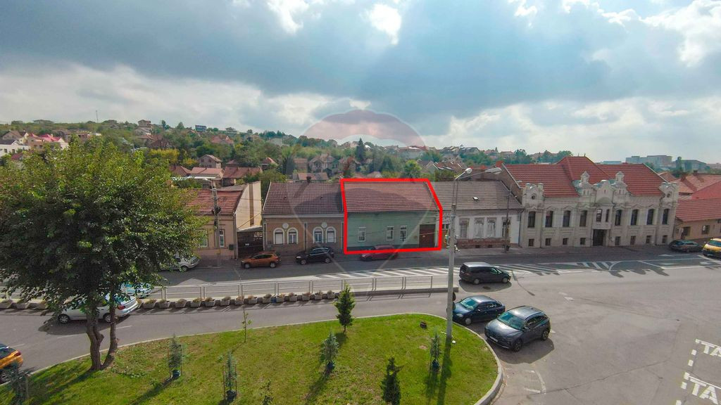 De vânzare – Apartament 4 camere decomandat – ultrac...