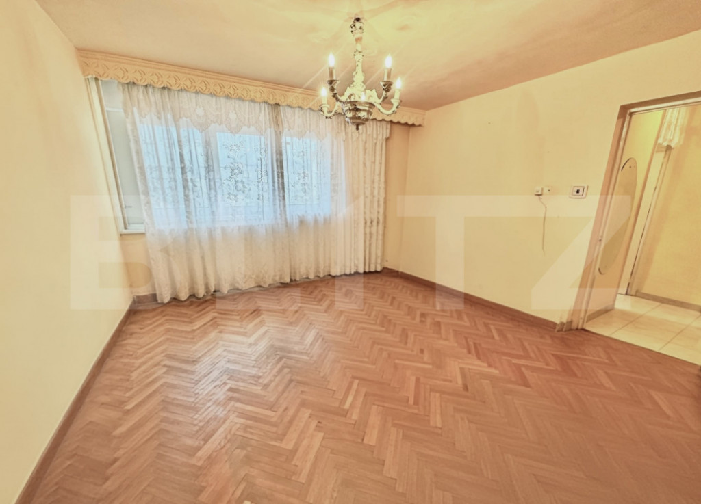 Apartament 1 camera, 31 mp, zona M-uri Cetate