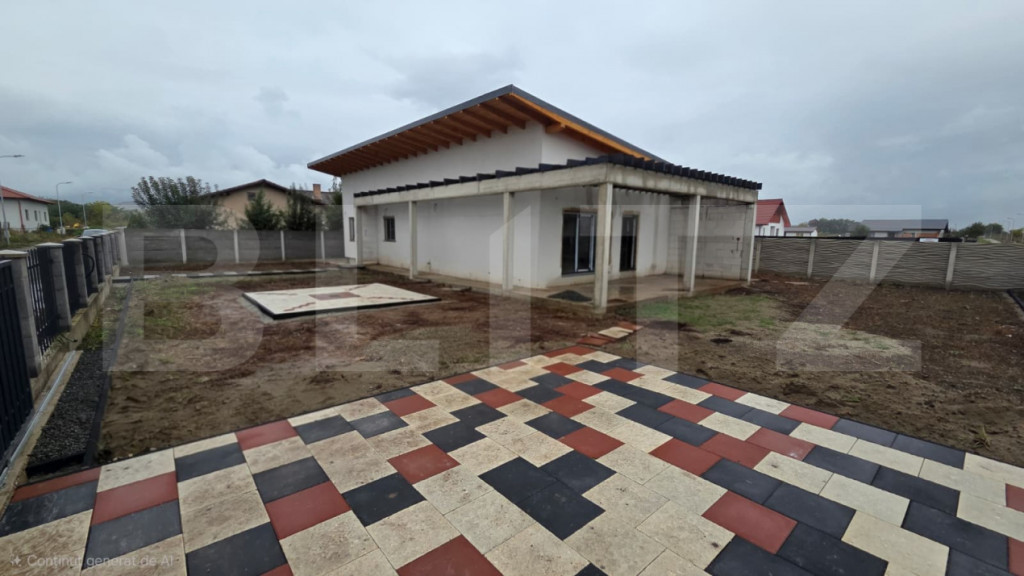Casă pe un singur nivel, 600 mp teren, deschidere la 2 str?